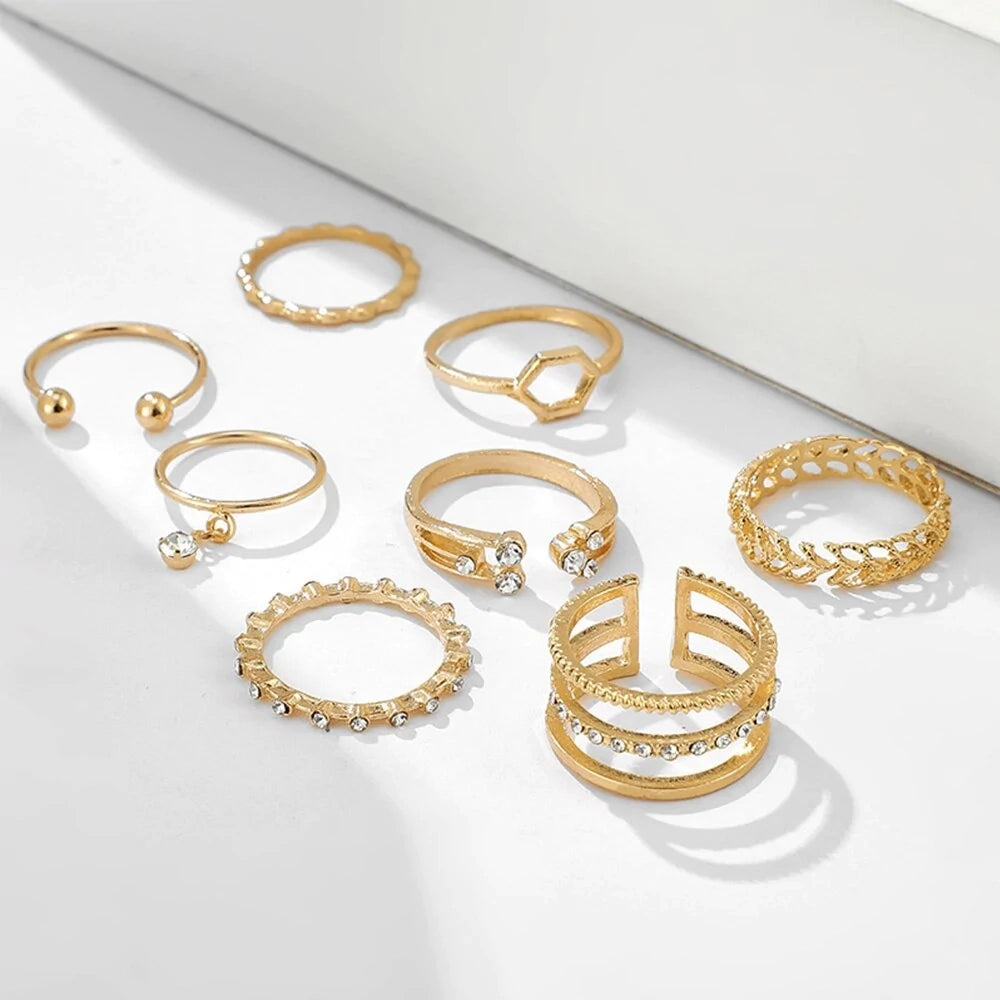 8 Pcs Elegant Ring Set - Emberil
