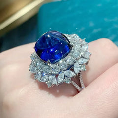 Blue Sapphire Luxurious Ring-Emberil