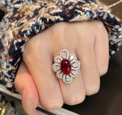 Luxurious Red Velvet Ring-Emberil