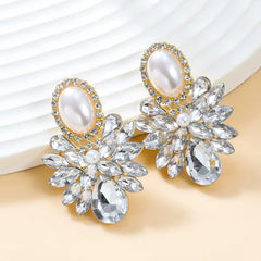 Dazzel n Pearl Earrings-Emberil