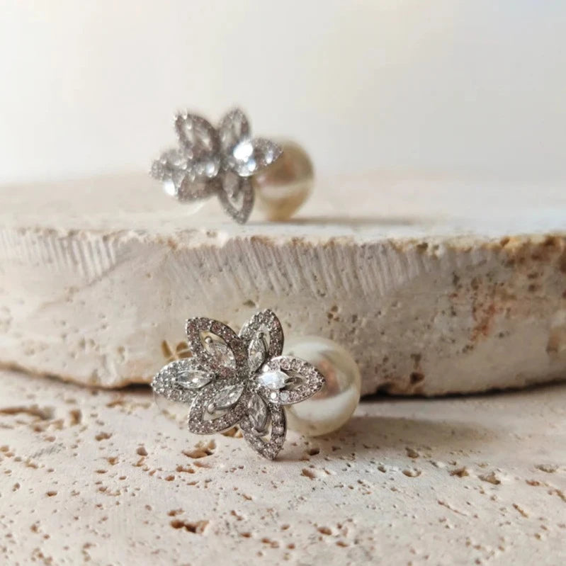 Sparkling Flower Pearl Studs-Emberil