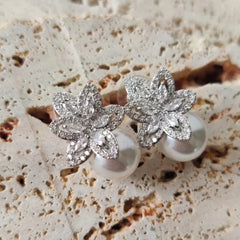 Sparkling Flower Pearl Studs-Emberil