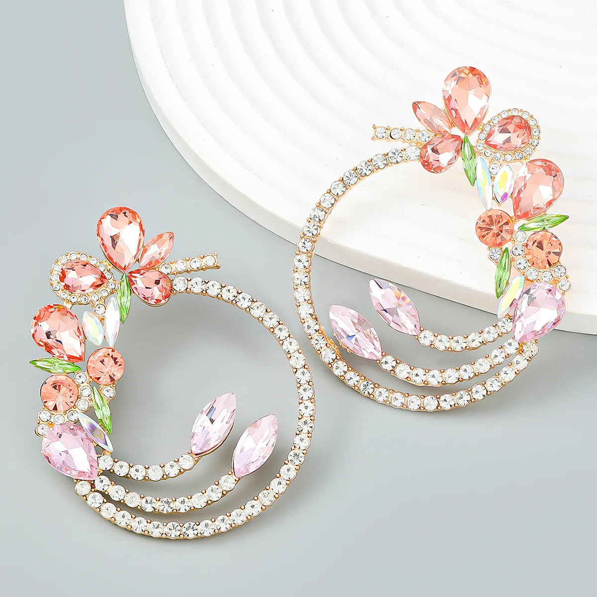 Floral Frame Earrings-Emberil