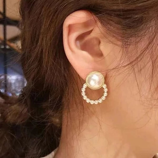 Elegant Pearl Round Earrings - Emberil