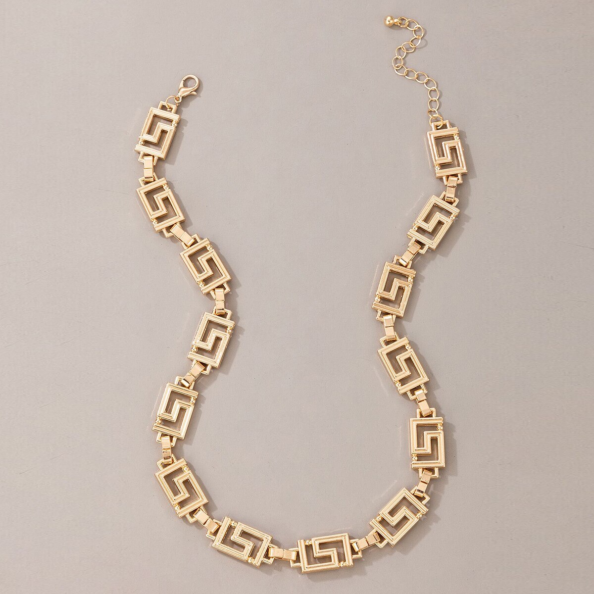 Luxury Golden Squared Link Necklace - Emberil