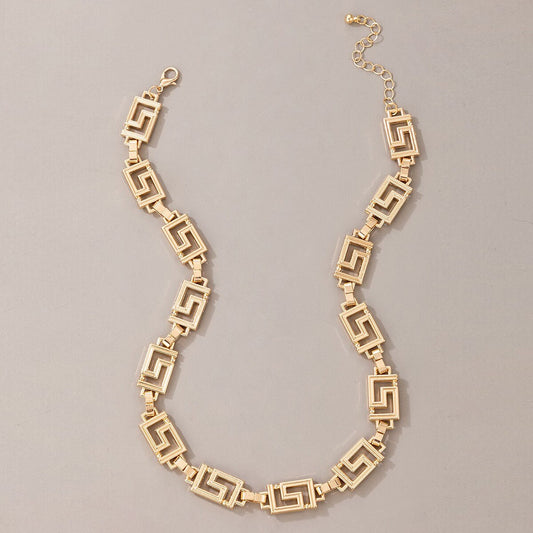 Luxury Golden Squared Link Necklace - Emberil