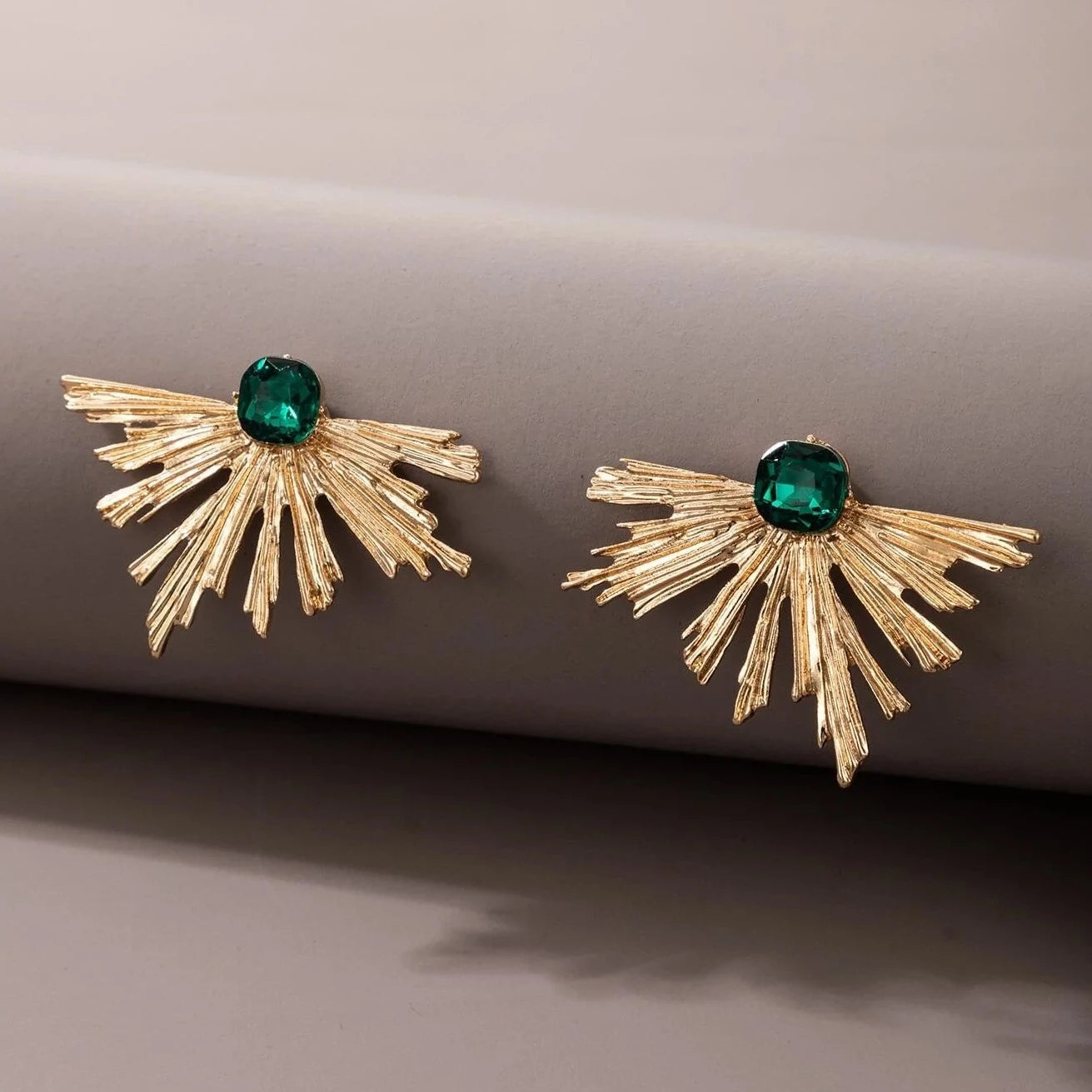 Emerald Peacock Earrings - Emberil