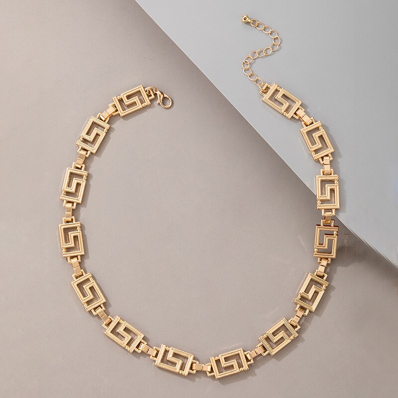 Luxury Golden Squared Link Necklace - Emberil