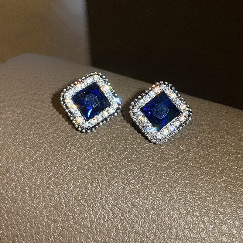 Blue Desire Crystal Stud Earrings - S925 - Emberil