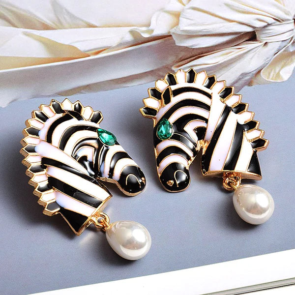 White Zebra Pearl Drop Earrings - Emberil