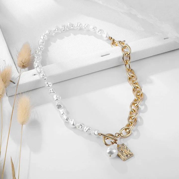 Pearl Angel Chain Necklace - Golden - Emberil