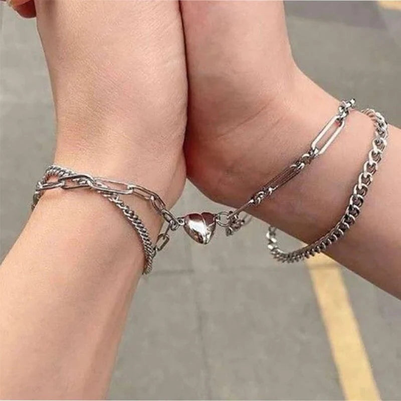 2 Pcs Eternal Love Magnetic Chain Couple Bracelets - Emberil