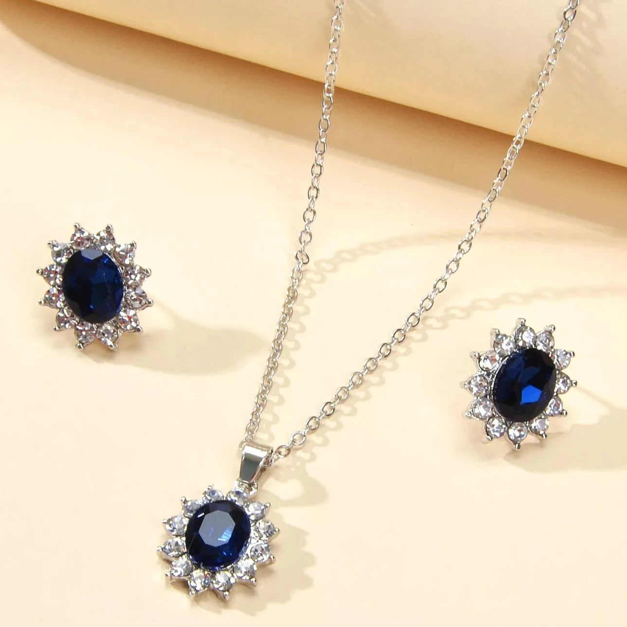 Sapphire Gemstone Cubic Zirconia Set - Emberil