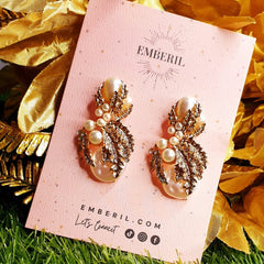 Aesthetic Mother Pearl Earrings - Emberil