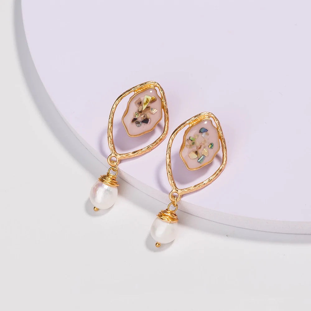 Geometric Pearl Drop Earrings - Emberil