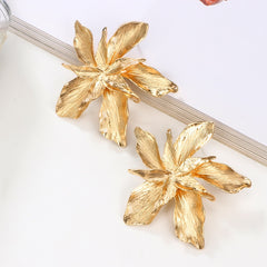 Elegant Floral Petal Statement Earrings - Emberil