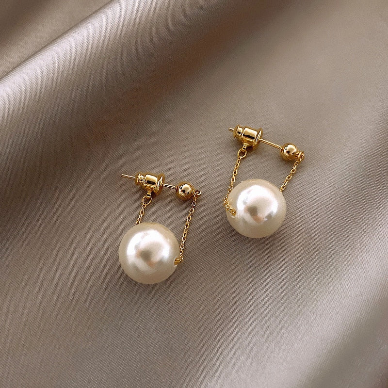 Pearl Dangle Earrings - Emberil