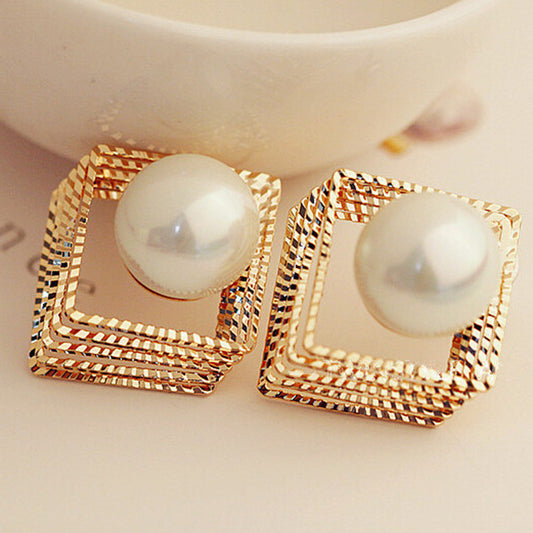 Irregular-lines Studs - Emberil