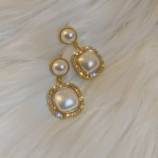 Cubic Zirconia Pearl Earrings - Emberil