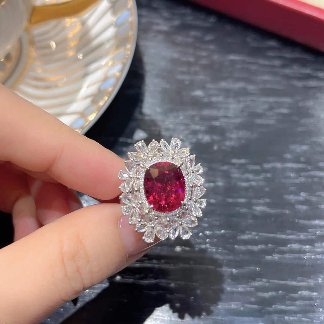 Luxury Red Cubic Flower S925 Ring - Emberil