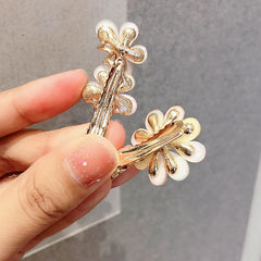 5 Pieces Daisy Floral Butterfly Hair Clip Set - Emberil