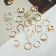 19 Pcs Bohemian Golden Pearl Punk Ring Set - Emberil