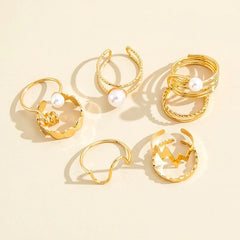 8 Pcs Golden Pearl Ring Set - Emberil