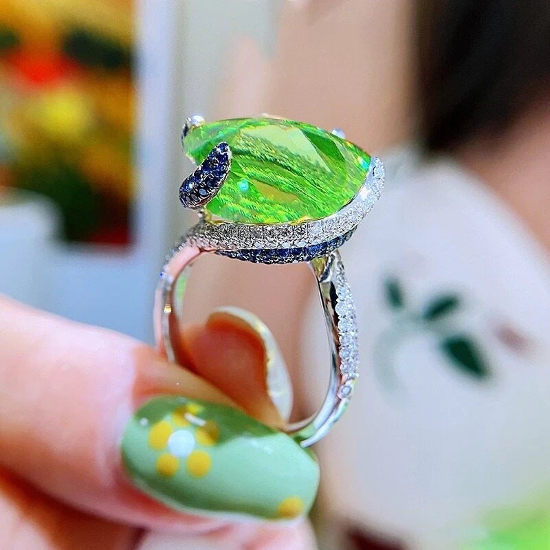 Peridot Luxury Big Tourmaline Green Zircon Adjustable Ring - S925 - Emberil