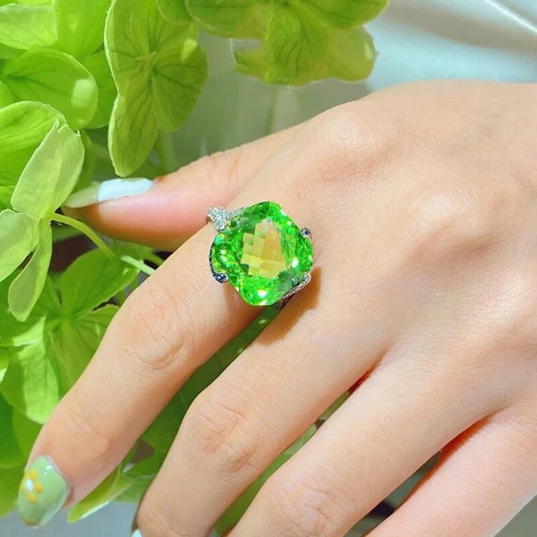 Peridot Luxury Big Tourmaline Green Zircon Adjustable Ring - S925 - Emberil