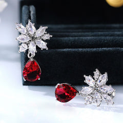 Luxury Emerald Red Pear Earrings - Emberil