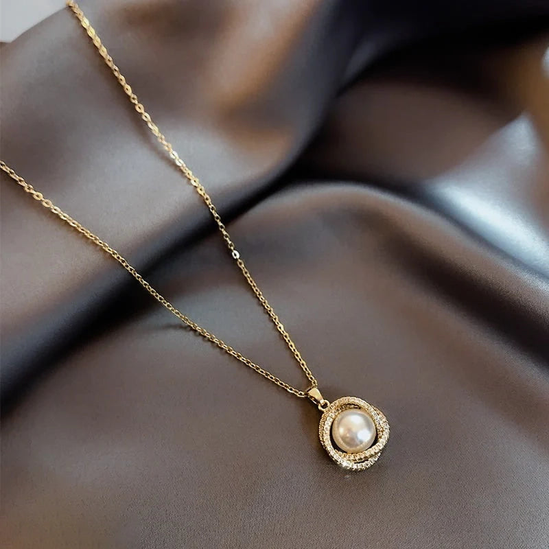 Sparkling Pearl Pendant Chain - Emberil