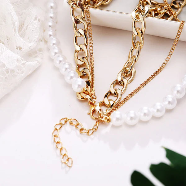 3 Layers Pearl Chains Trendy Necklace - Emberil