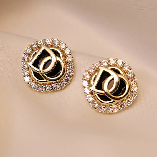 DO Luxury Square Stud Earrings S925 - Emberil