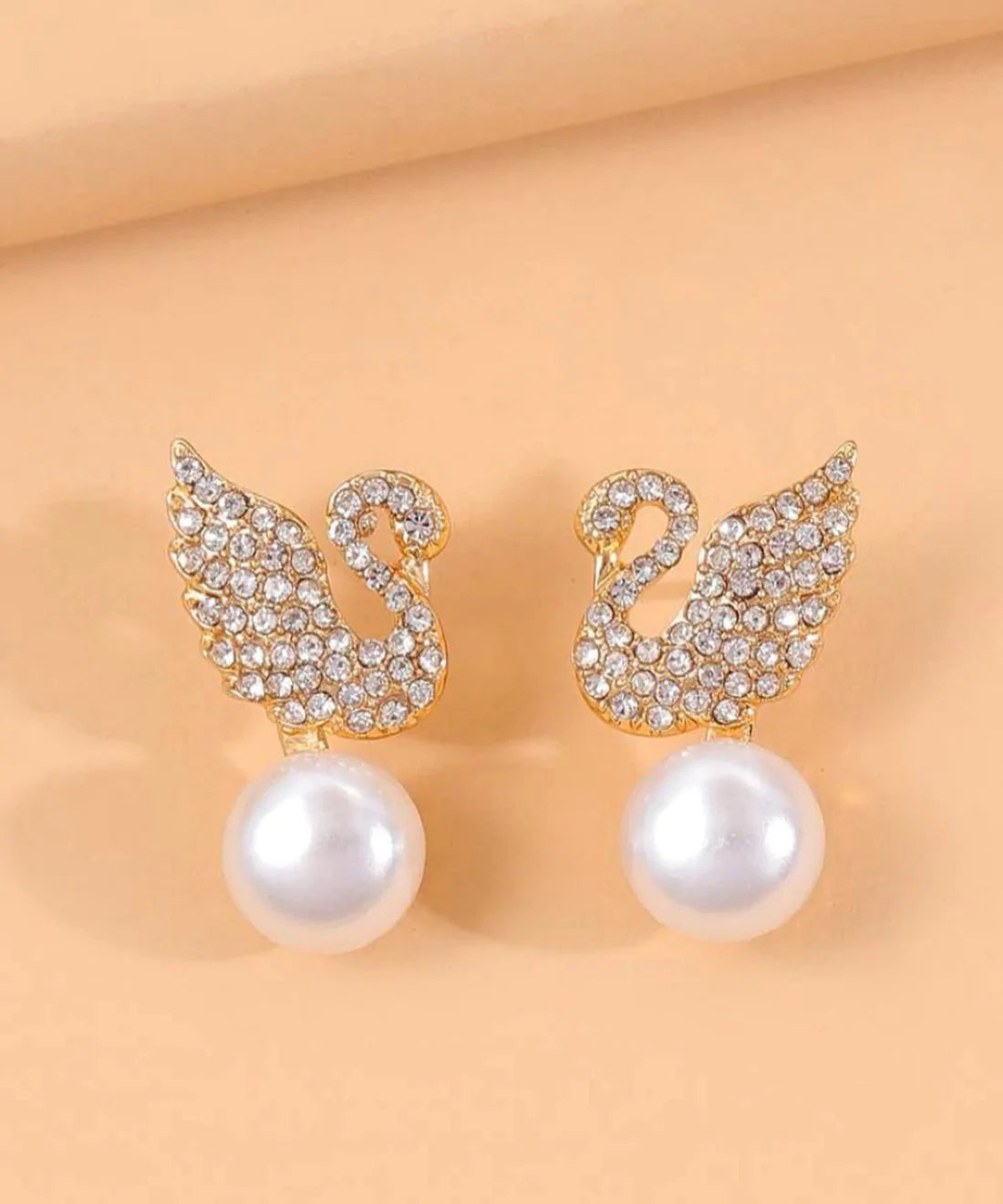 Pearl Swan Stud Earring - S925 - Emberil