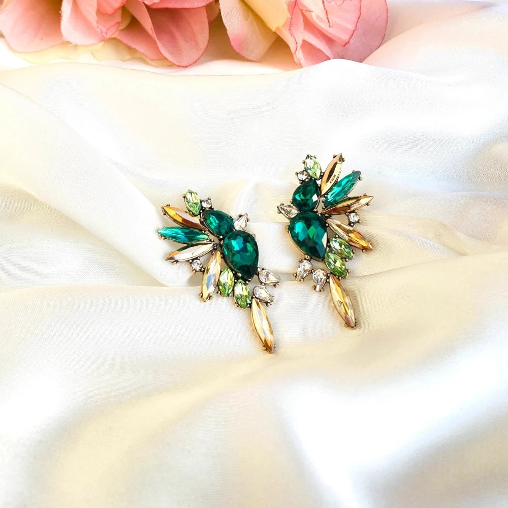 Emerald Green Crystal Luxury Stud Earrings - Emberil